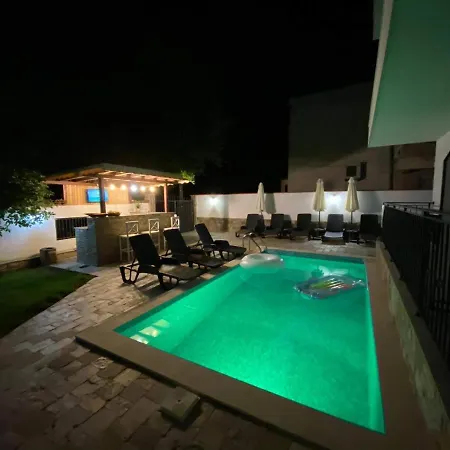 Guest house Aqua Family 4*